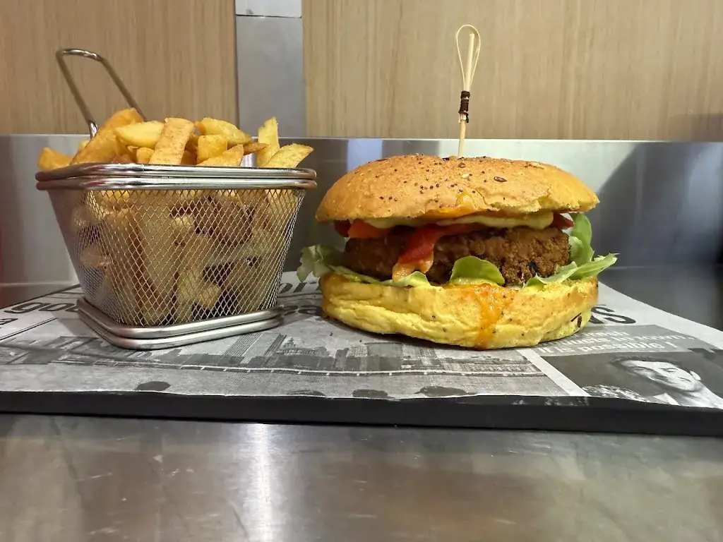 Happy Burger_Pontrieux_slider_image_2