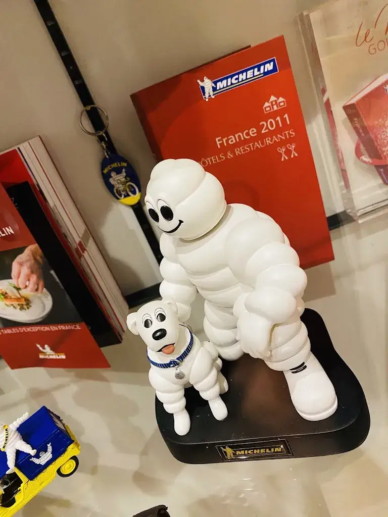 Yvon Niu_Auberge De L'abbaye_Ambronay_review