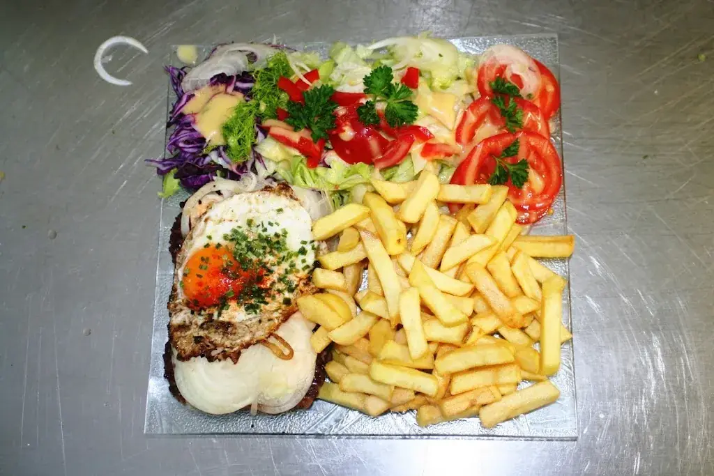 Bistro atypique la Cabane bleue_Poullaouen_slider_image_2