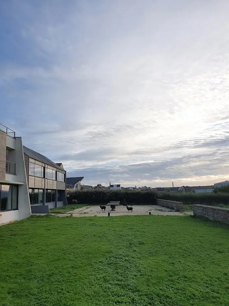 Urška Majer_Le Château De Sable_Porspoder_recensione