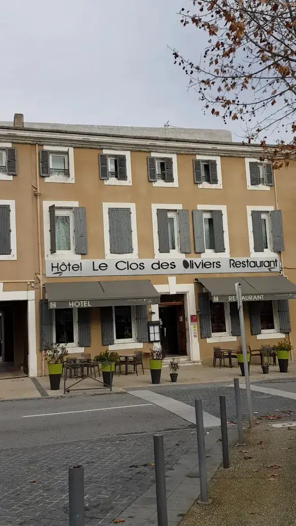 Logis Hôtel le Clos des Oliviers_Bourg-Saint-Andéol_slider_image_2