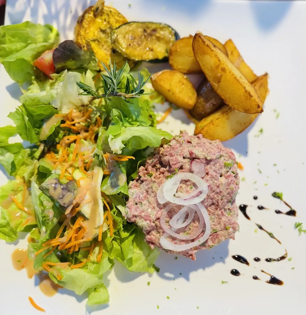 IsabeL G._Le Robinson_Pierrelatte_review