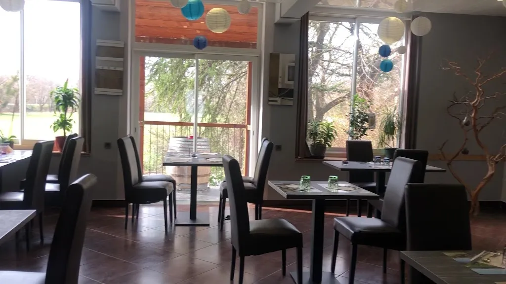 Le Robinson_Pierrelatte_slider_image_2