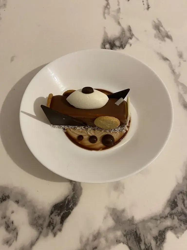 Q'home au Resto_Yffiniac_slider_image_3