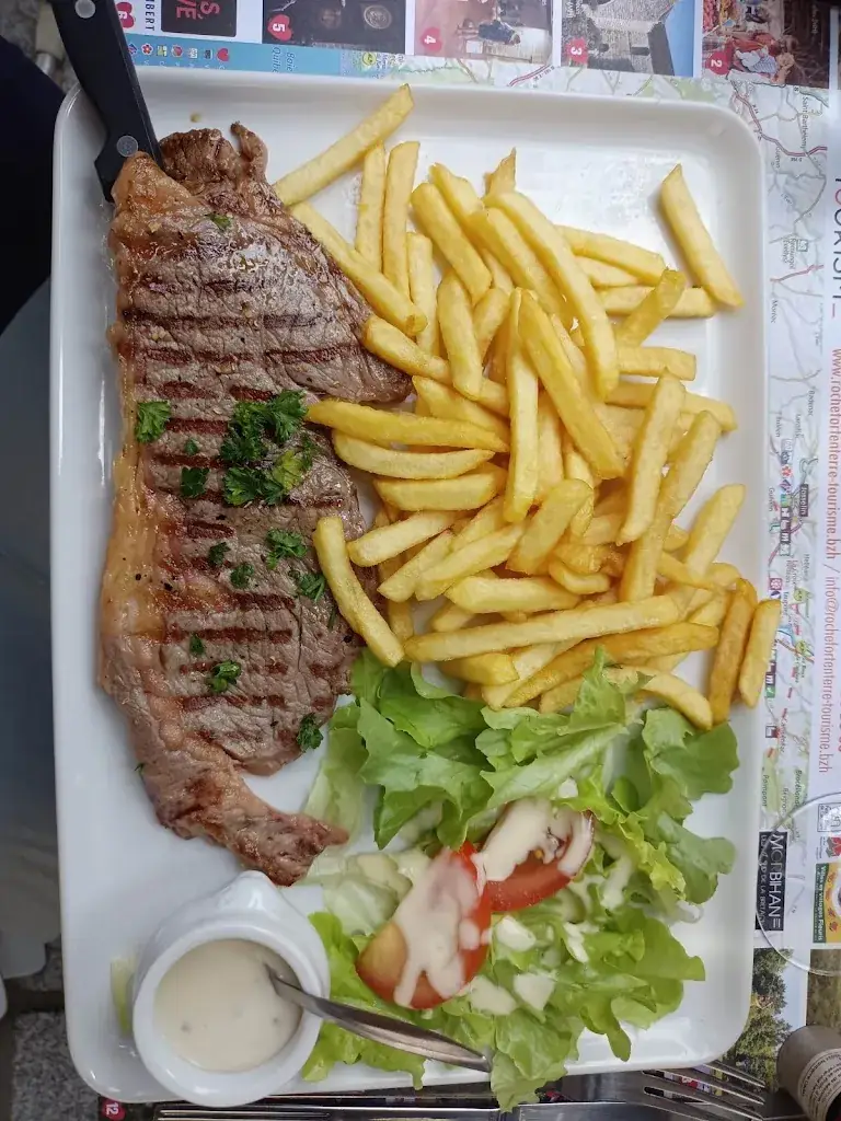 Lucie Adr_Le Vincennes_Questembert_review