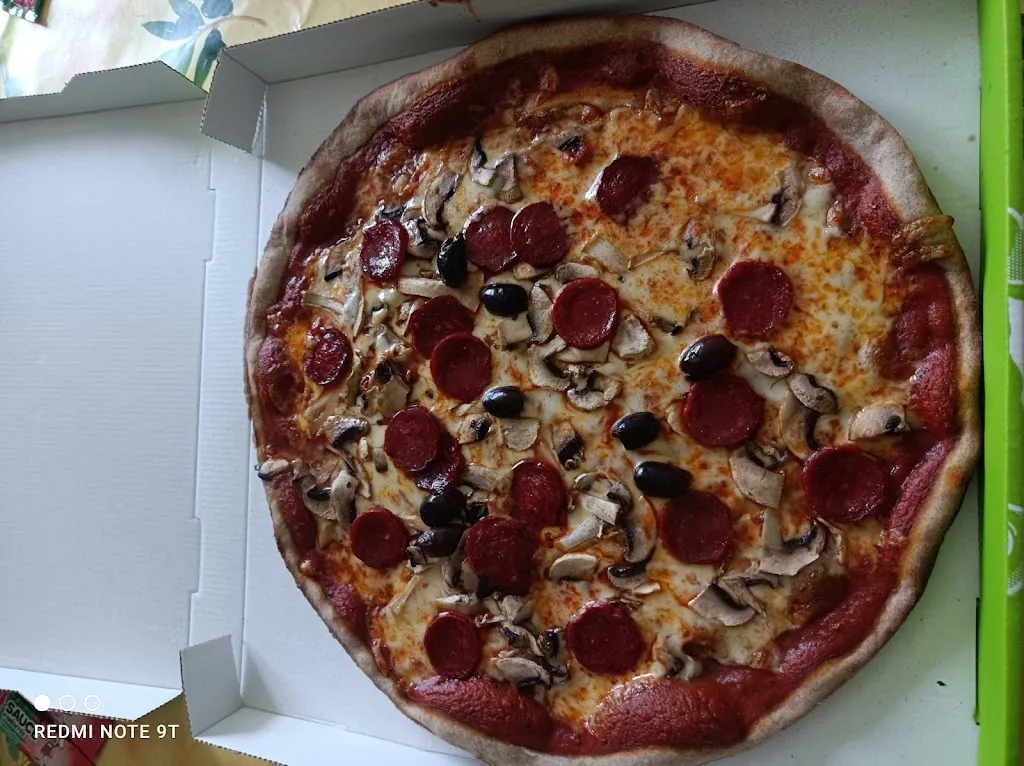 Menu_Pizza chez Léon_Questembert_image_4