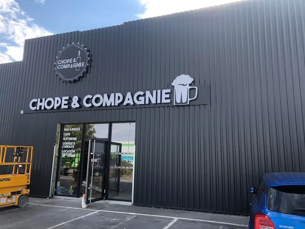 Chope et Compagnie Dinan Restaurant in Quévert