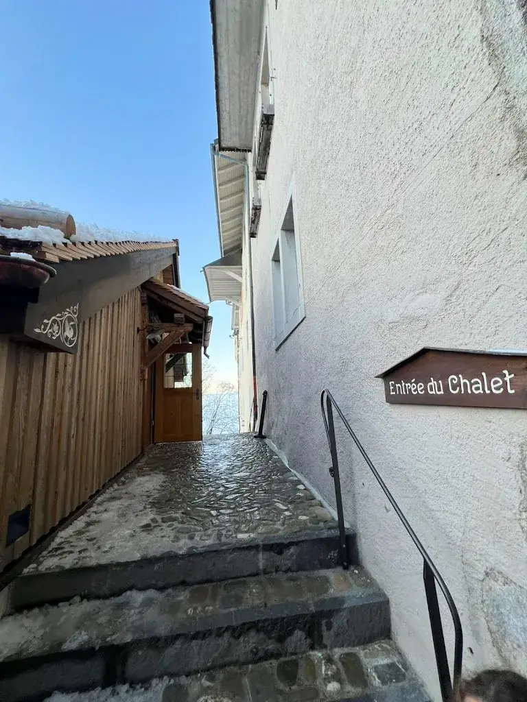 Ahmad_Chalet de Gruyères_Gruyères_review