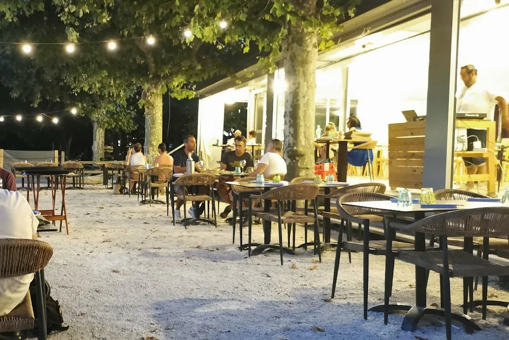 Idylle restaurant in Brison-Saint-Innocent