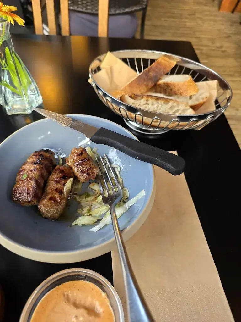 Jacob Andrews_NOOBA_Bulle_review