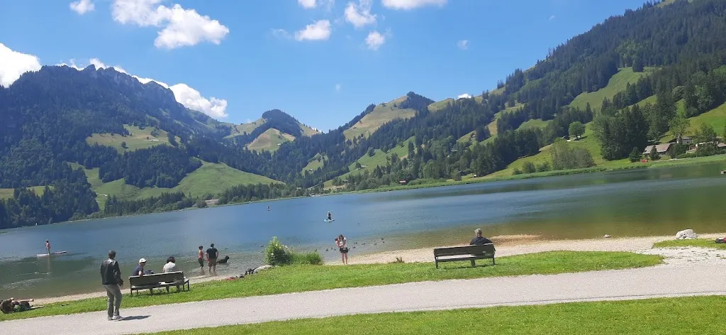 Praz Cedric_Hauser_Broc_review