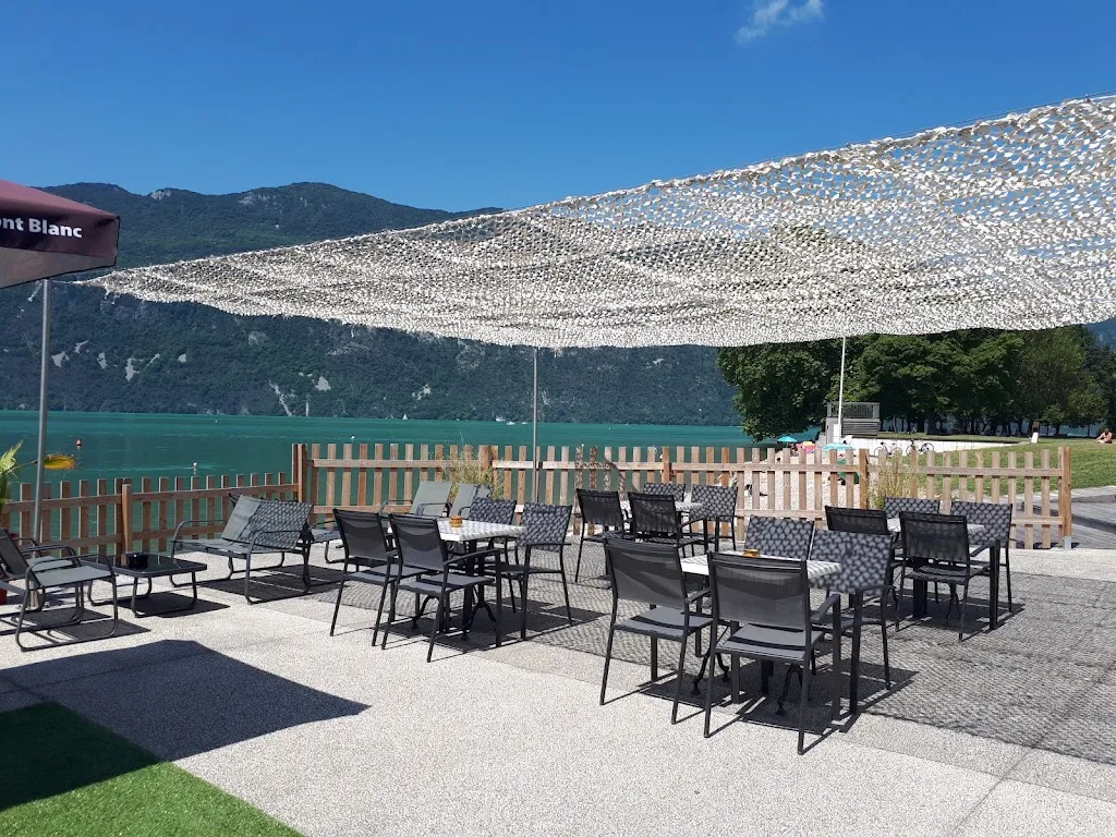 Restaurant Le Saint Inn restaurant in Brison-Saint-Innocent