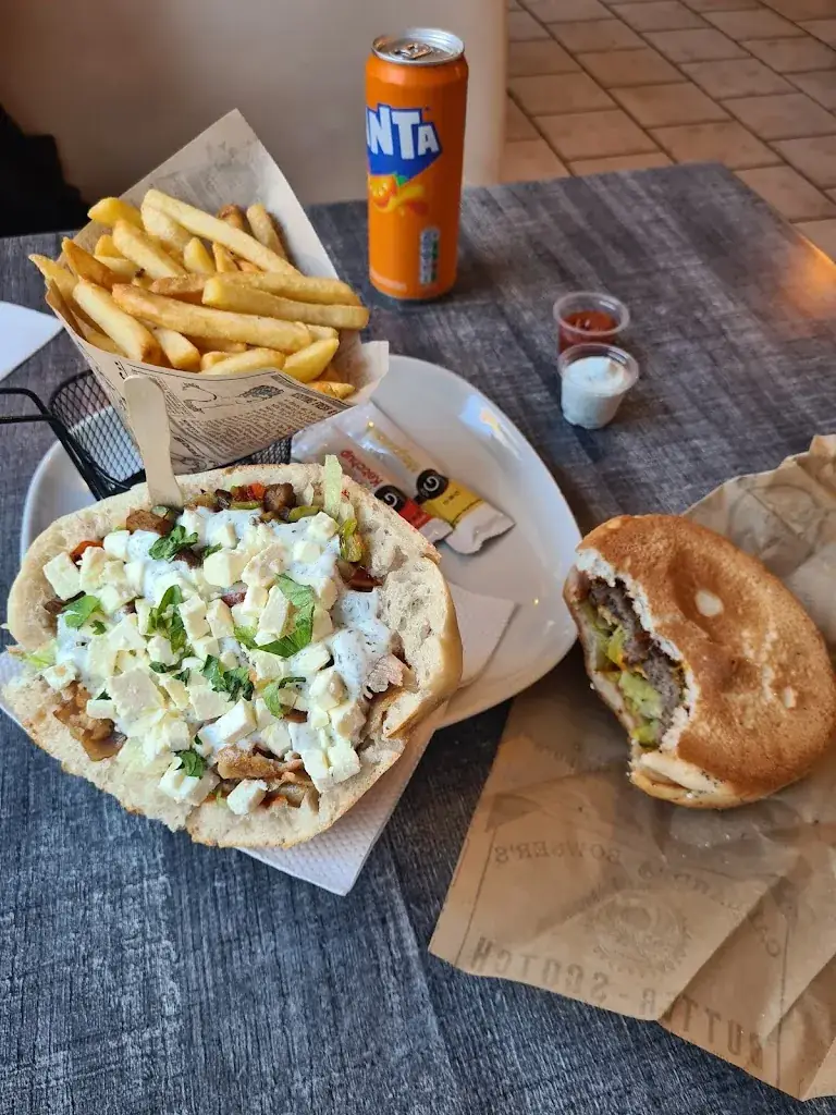 Pordic Kebab&Burger_Pordic_slider_image_2