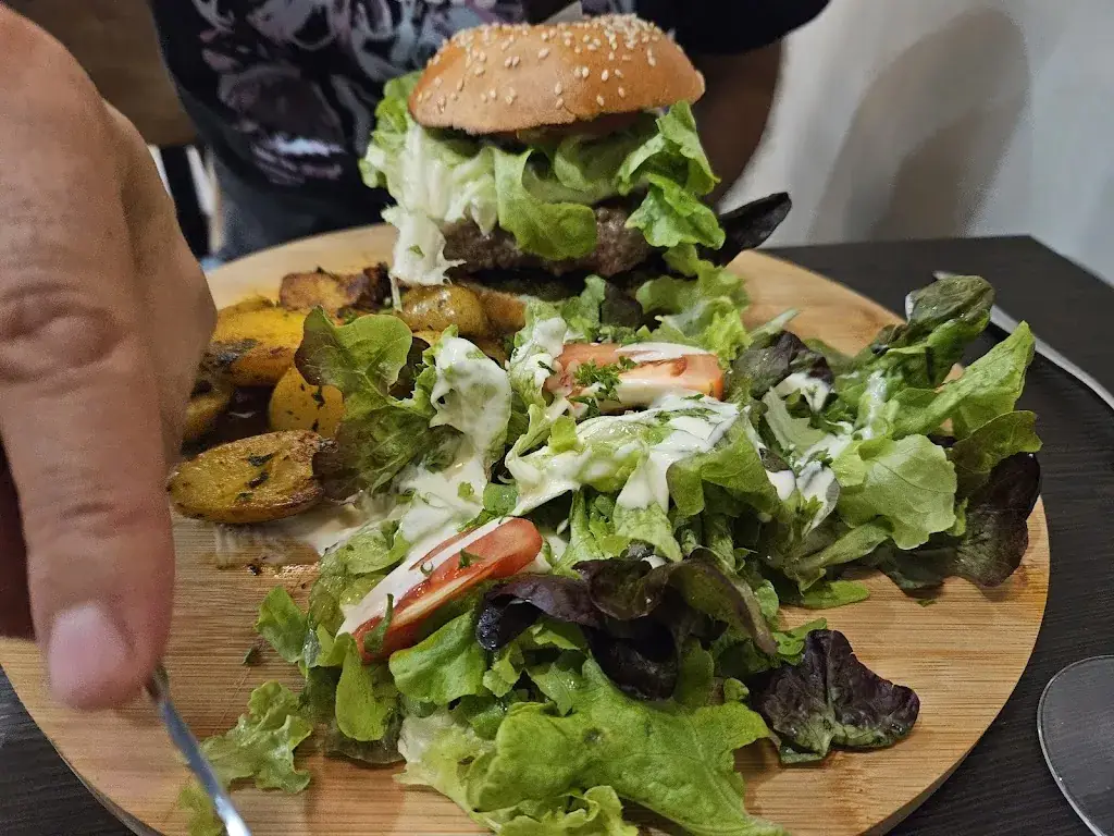 Menu_Pizz&wine_Entrelacs_image_8