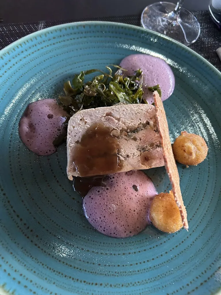 Romane Debard_Restaurant Le Pressoir Coutelieu_Ambronay_review