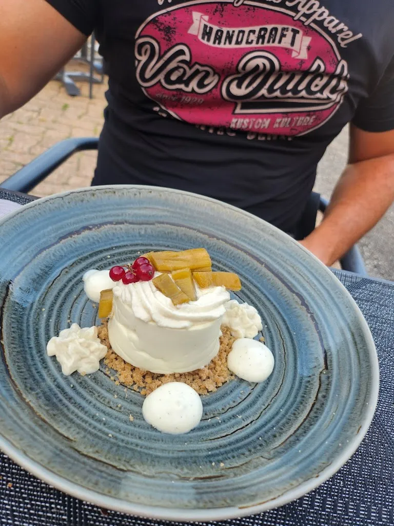 Gwendoline84_Restaurant Le Pressoir Coutelieu_Ambronay_review