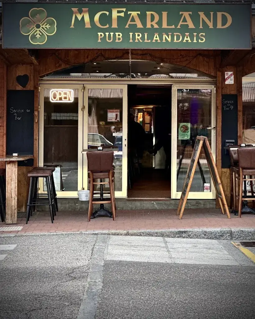 McFarland Pub Irlandais_Bozel_slider_image_2