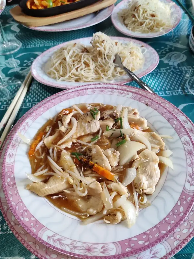 Dominic_KINH DÔ_Quimperlé_review