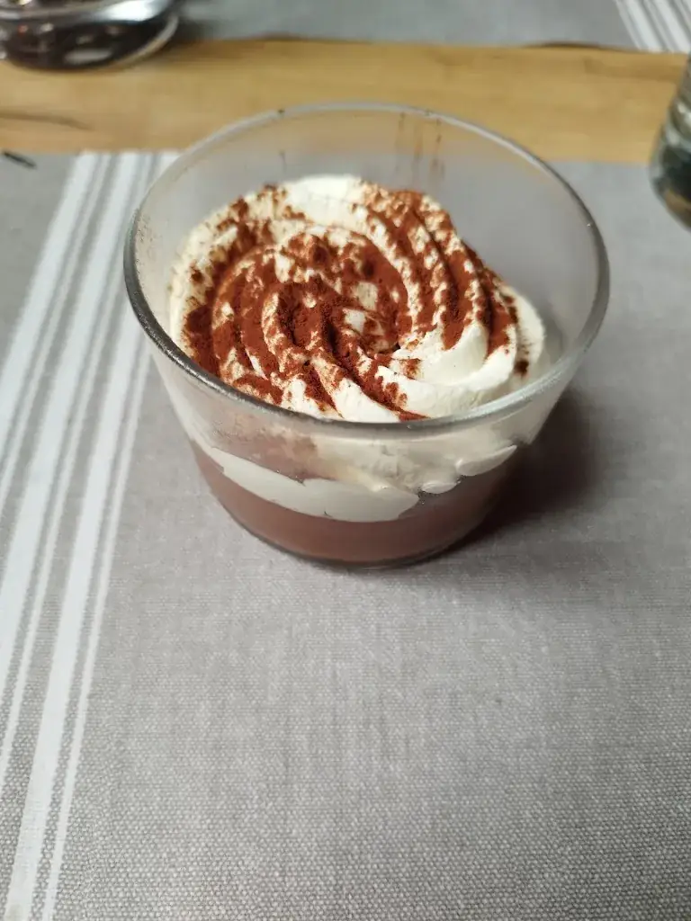 patrick usson_Restaurant Le Commerce_Quintin_review