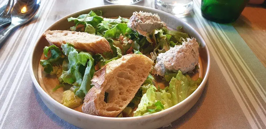 M G_Restaurant Le Commerce_Quintin_review