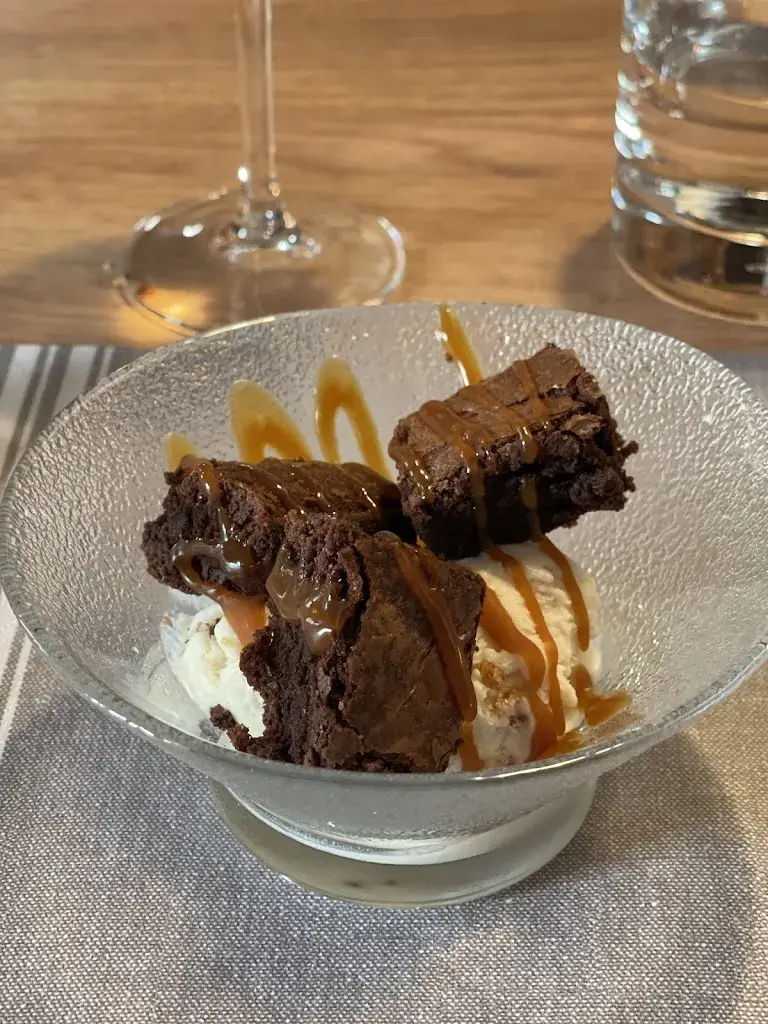 Restaurant Le Commerce_Quintin_slider_image_3