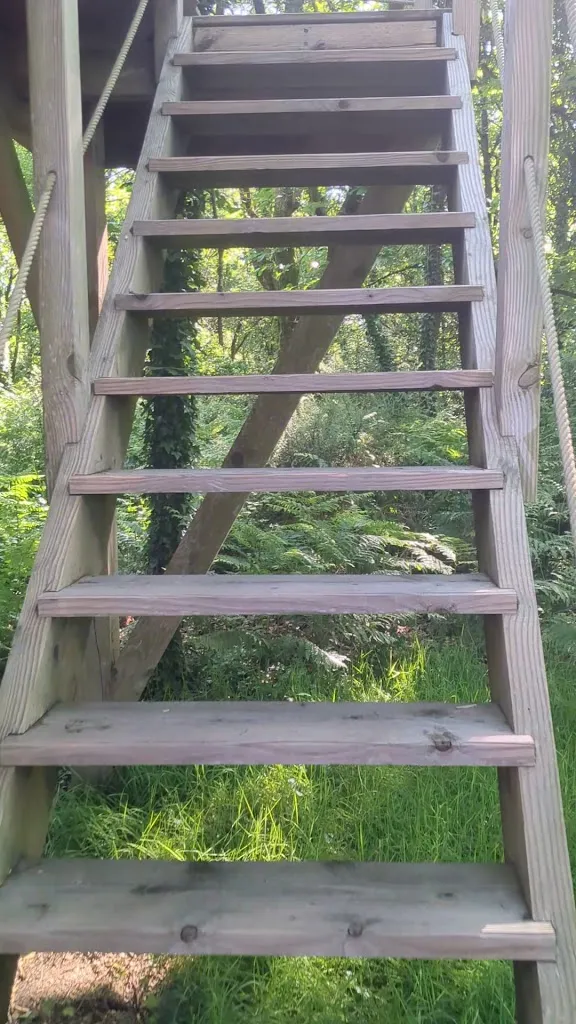 Pascal Mariage_Valley Pratmeur unusual accommodation in Brittany_Quistinic_review