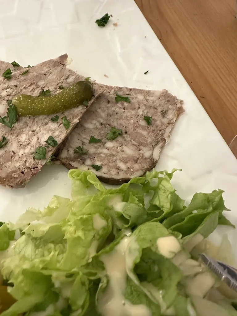 Mike_Les Pieds Sous La Table_Quimperlé_review