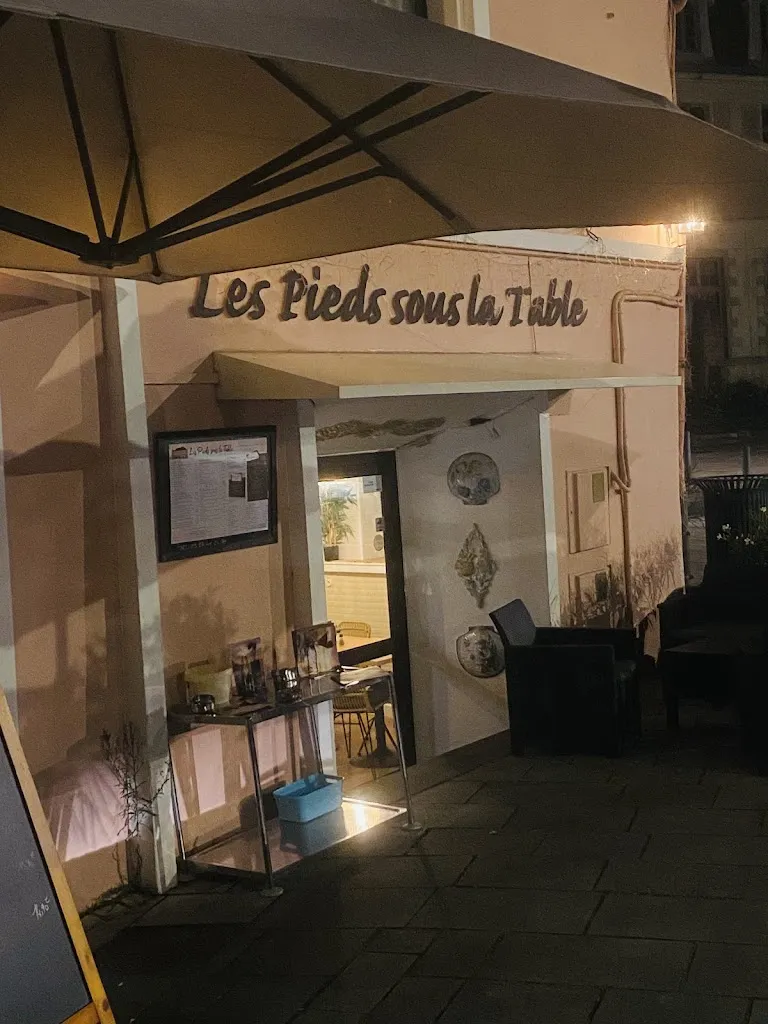 Les Pieds Sous La Table_Quimperlé_slider_image_3
