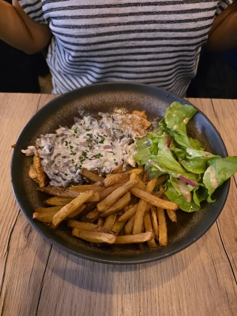 Julien Simarro_Au Resto Crêperie Grill_Retiers_review