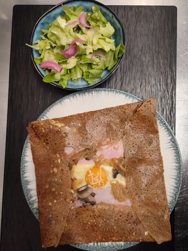 Au Resto Crêperie Grill_Retiers_slider_image_3