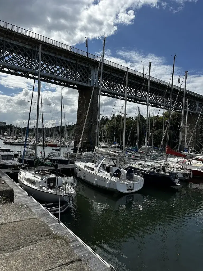 Andreas Wietzke_Pesket_Douarnenez_review