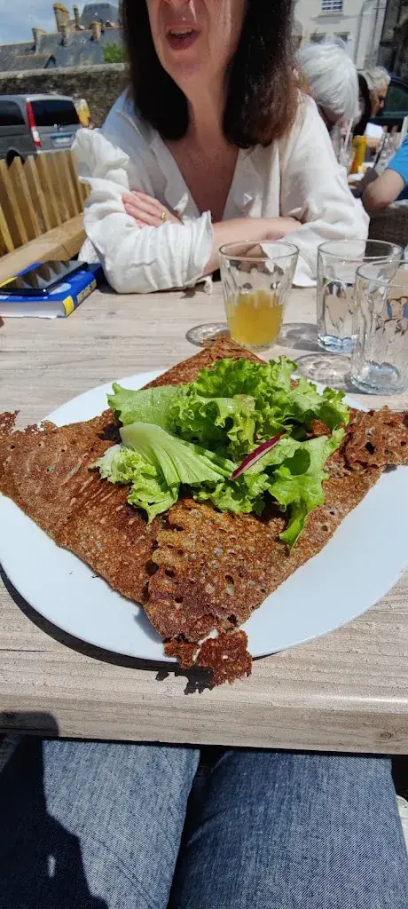 Saema Shaikh_La Fabrik à Crêpes - Crêperie Douarnenez_Douarnenez_Bewertung