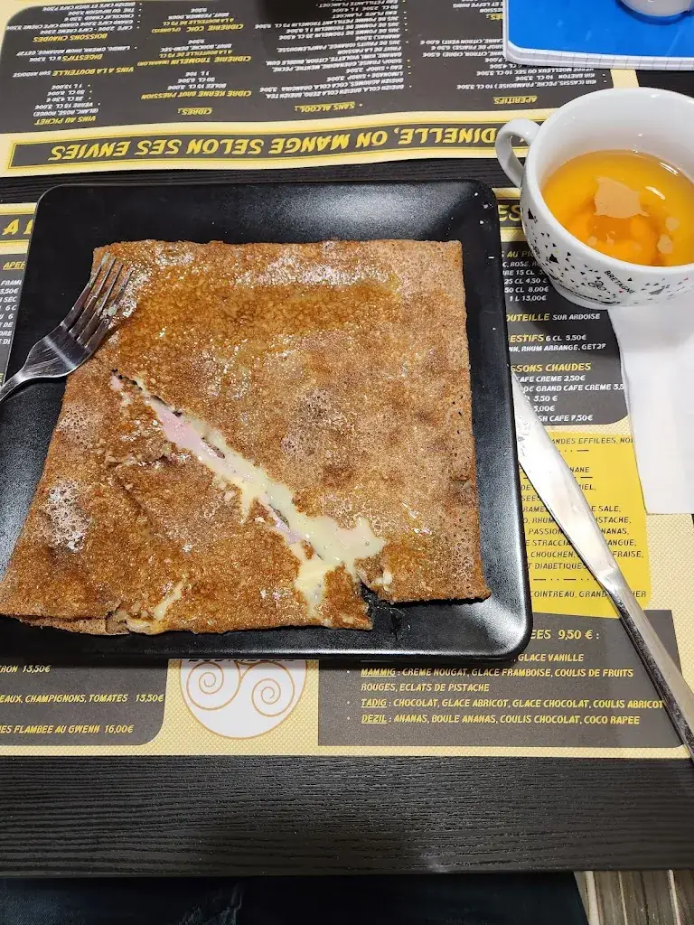 Menü_Lodinelle Crêperie Douarnenez_Douarnenez_Bild_8