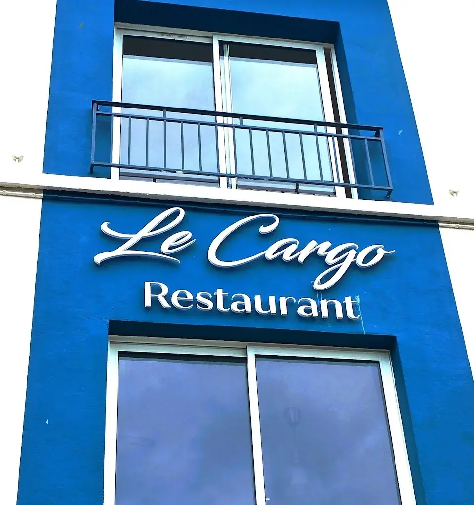 Romain Cann_Le Cargo_Douarnenez_review