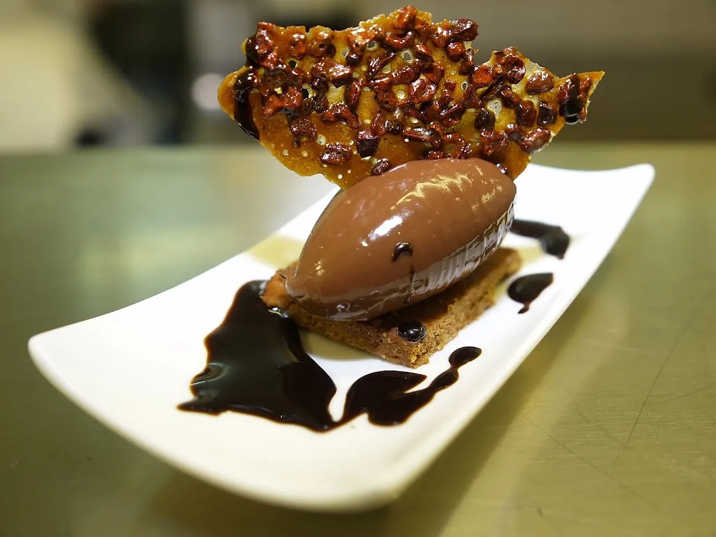 L'Insolite_Douarnenez_slider_image_2