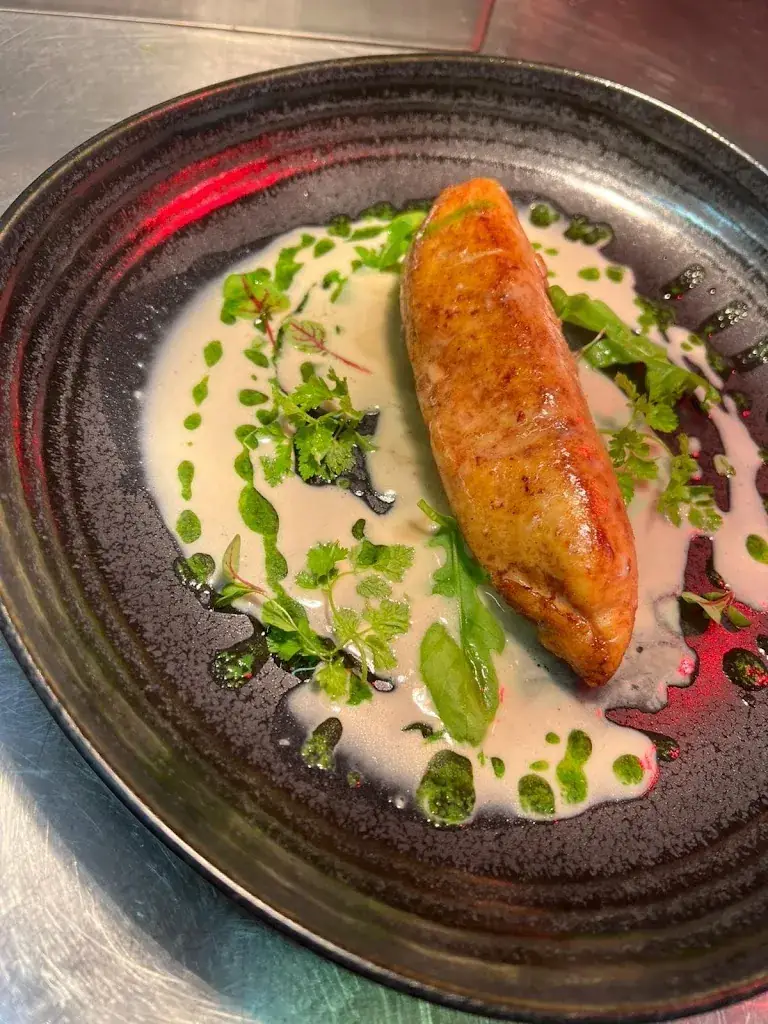 Ava Restaurant_Courchevel_slider_image_3