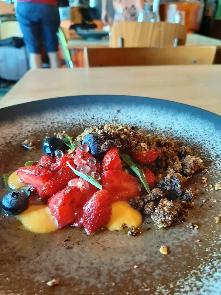 Les Filets Bleus_Douarnenez_slider_image_2