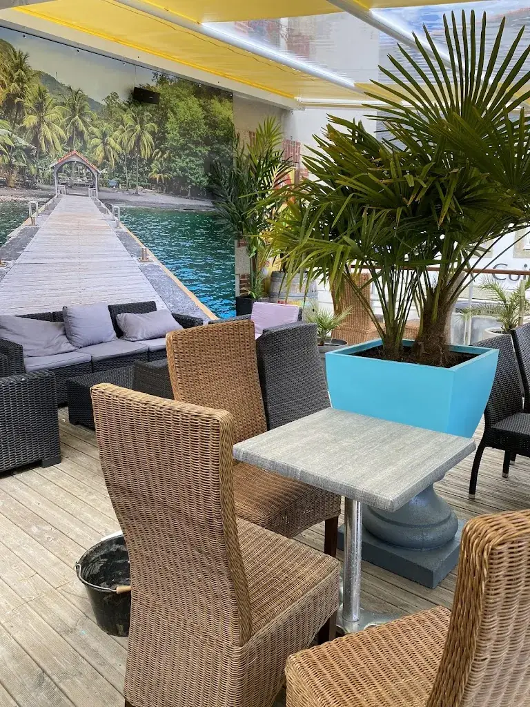 LA P'TITE CASE_Douarnenez_slider_image_3