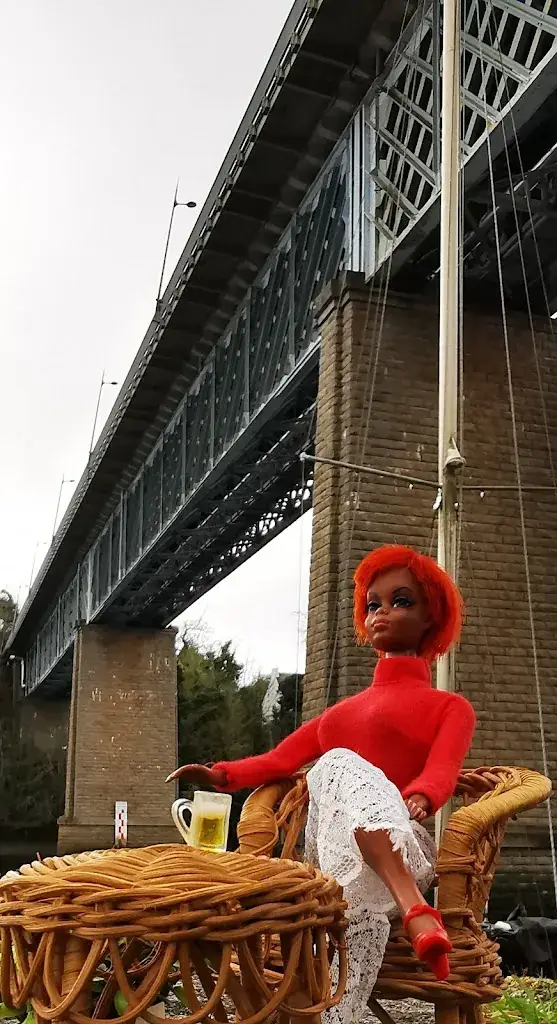 sous l'pont_Douarnenez_slider_image_3