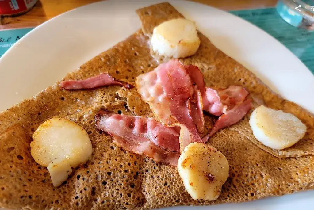 Tristan Tiffay_Crêperie Fromentine et Sarrasin Douarnenez_Douarnenez_review