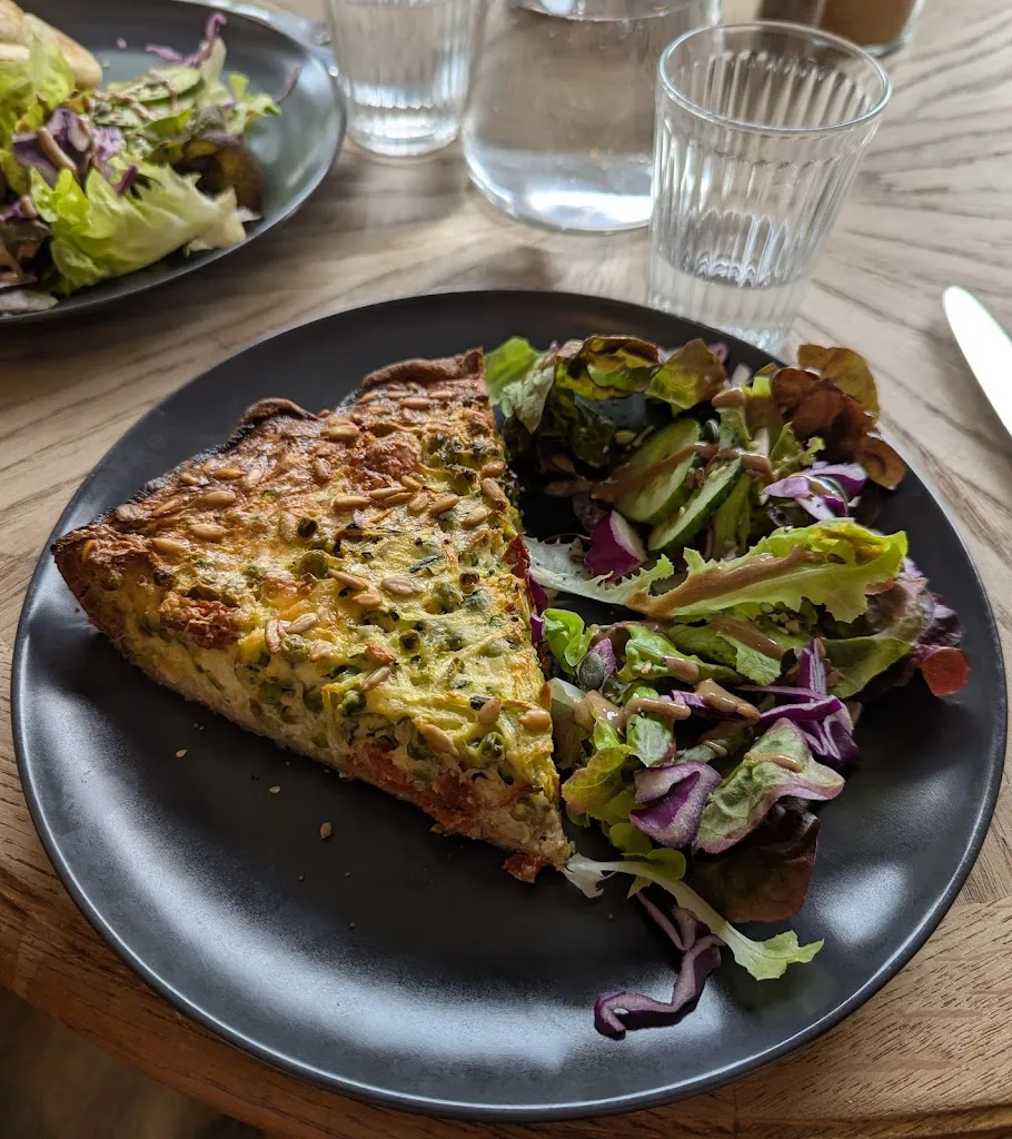 Bleuenn Kafe_Douarnenez_slider_image_3