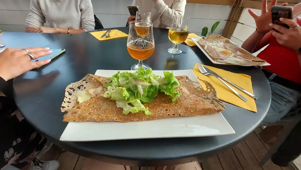 Ty Billig_Roscanvel_slider_image_2