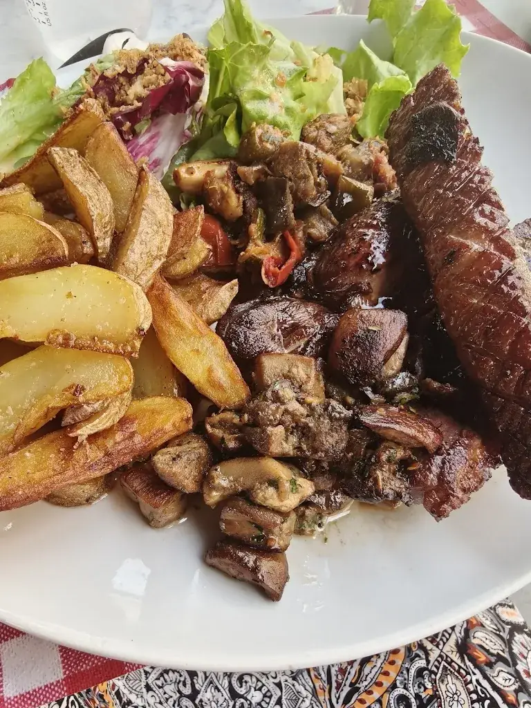 Restaurant de La Halle_Rieux-Volvestre_slider_image_2