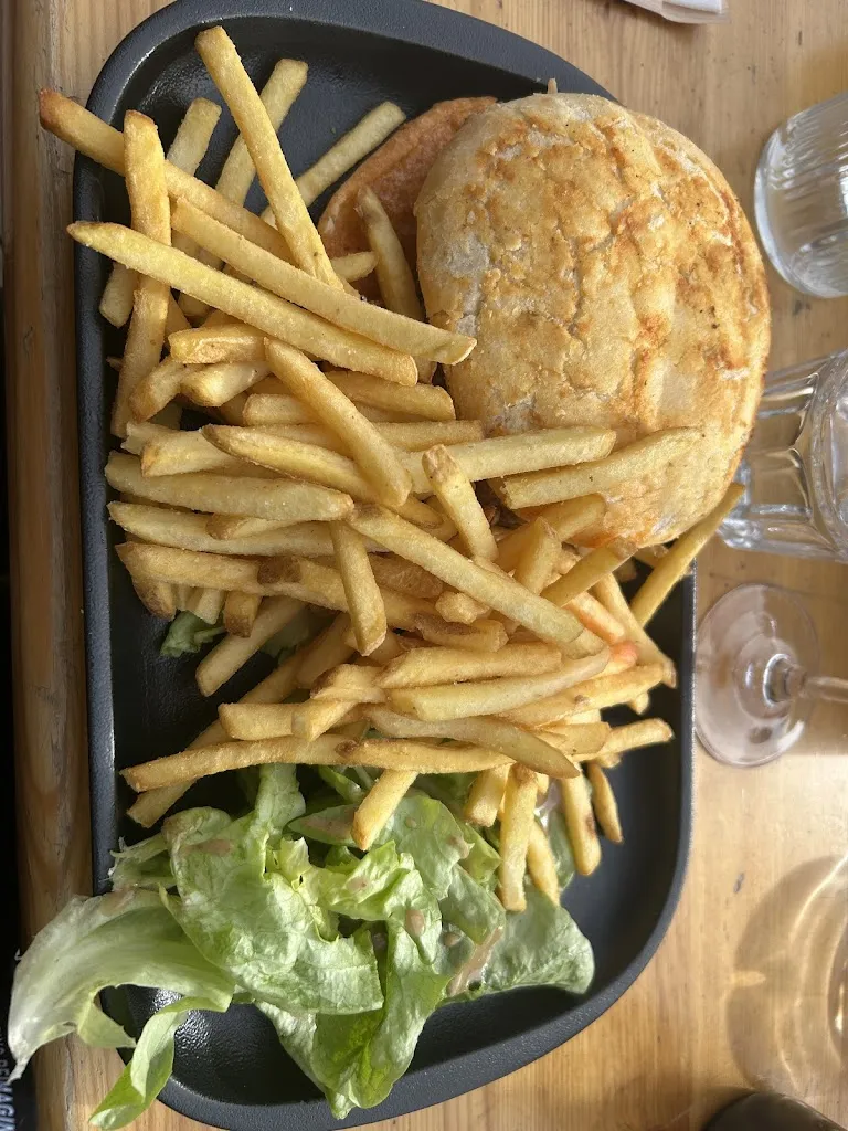 Jason Whittaker_Les Borseliers_Champagny-en-Vanoise_review