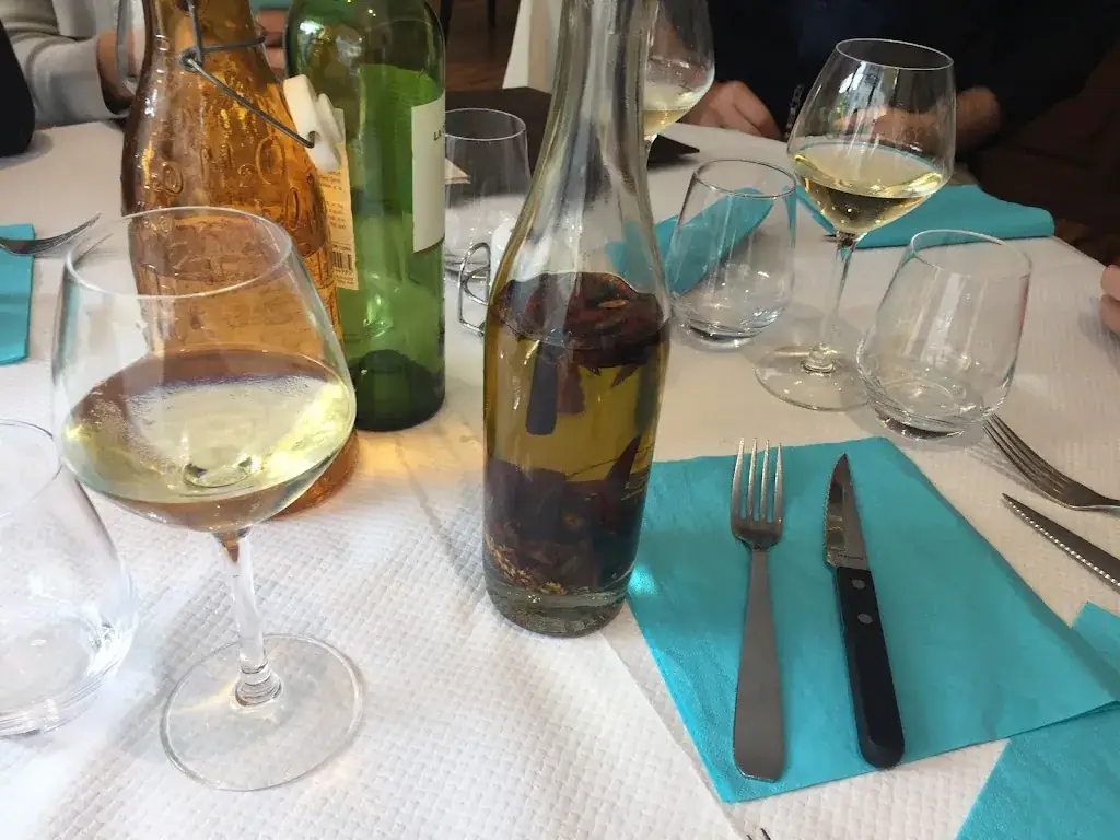 Kunga Music_Pizzeria La Grotte_Rostrenen_review