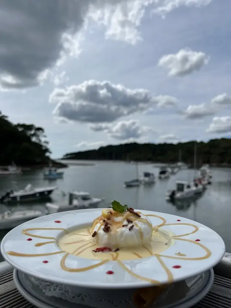 BERTHOU Stéphanie_Les viviers du Bélon_Riec-sur-Bélon_review