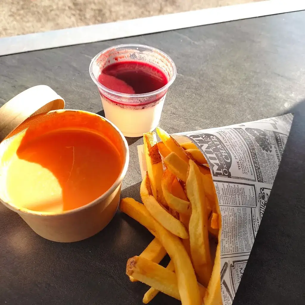 Menu_Food truck le Maëllou_Brézins_imagen_6