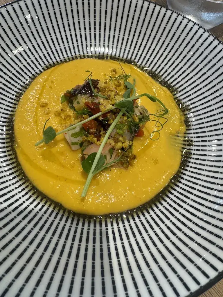 Lucie Steblova_Kama’Rade, cave et restaurant_Plouhinec_review