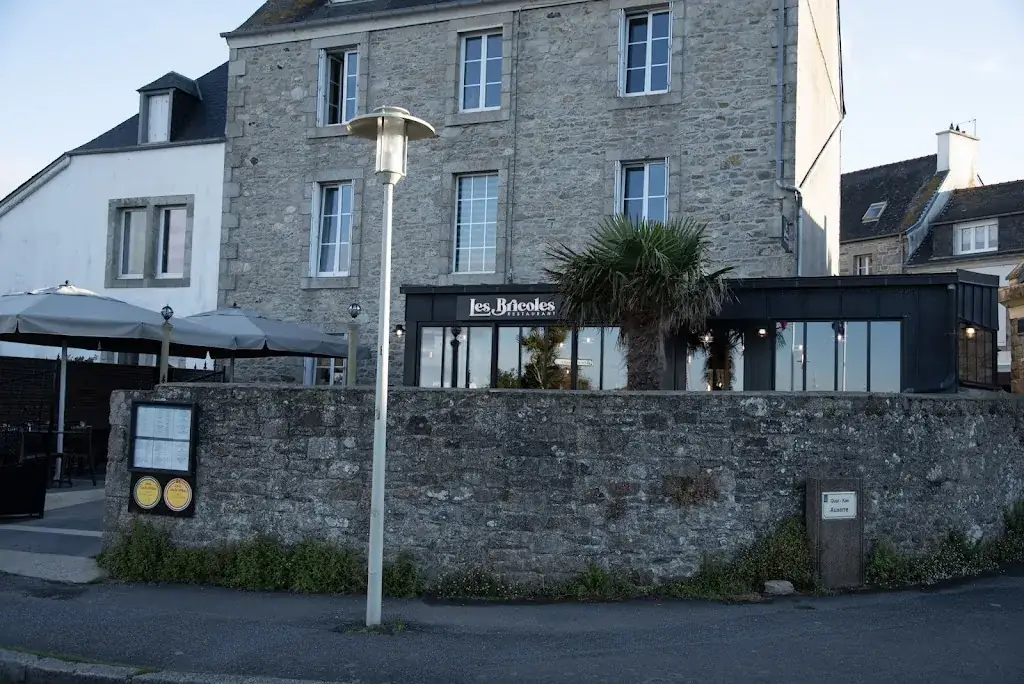 Thor Bostad_Les Bricoles_Roscoff_review