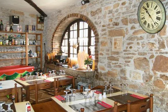 Lucie_L'Octroi_Ambronay_review